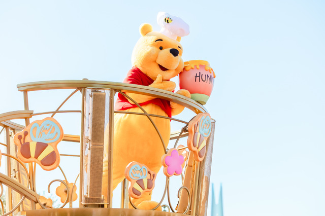 東京ディズニーランド、「イッツ・ア・スウィーツフルタイム！」がかわいすぎ！お菓子がコンセプトの期間限定パレード