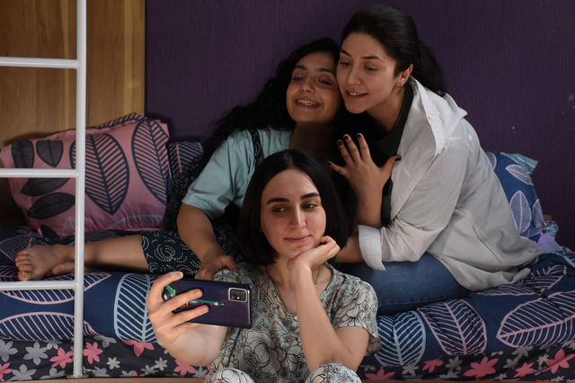 『聖なるイチジクの種』©Films Boutique