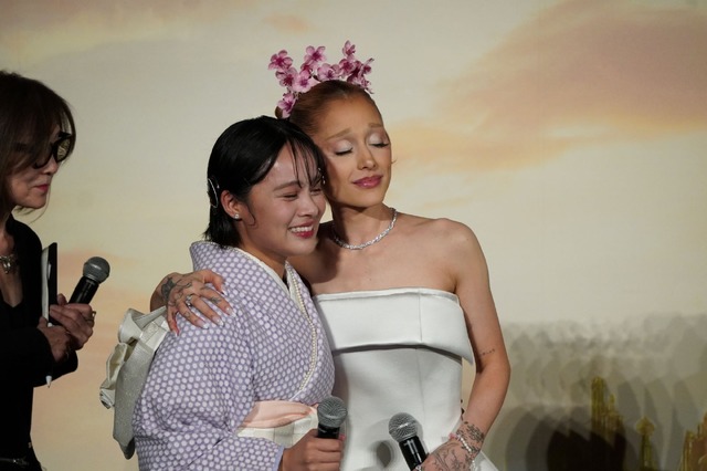 アリアナ・グランデ、清水美依紗／『ウィキッド ふたりの魔女』ジャパンプレミア