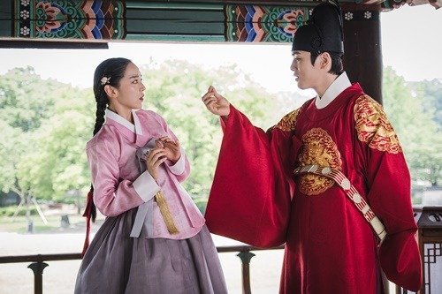 『哲仁王后~俺がクイーン⁉~』