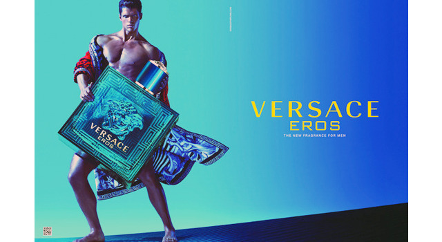 ヴェルサーチ新香水「エロス」のビジュアル