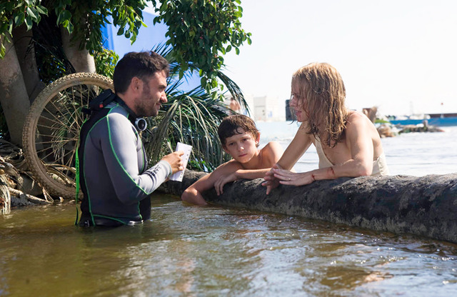 ナオミ・ワッツ＆J・A・バヨナ監督＆トム・ホランド／『インポッシブル』 -(C) 2012 Summit Entertainment, LLC. All Rights Reserved.