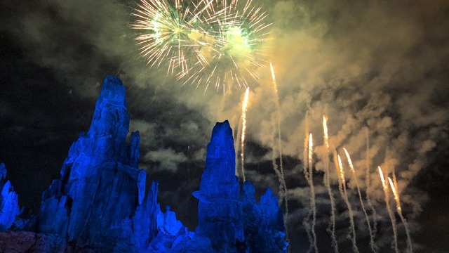 「ファイヤー・オブ・ザ・ライジング・ムーン」（2024年12月　編集部撮影）