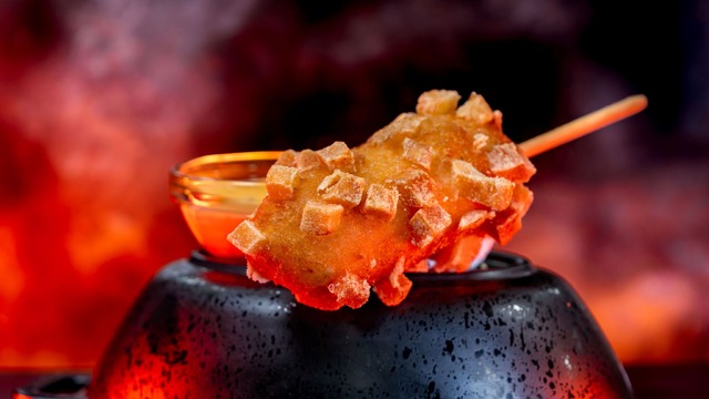 SWエリアにルーク・スカイウォーカーが期間限定で登場！新ナイトショーもスタート　カリフォルニア