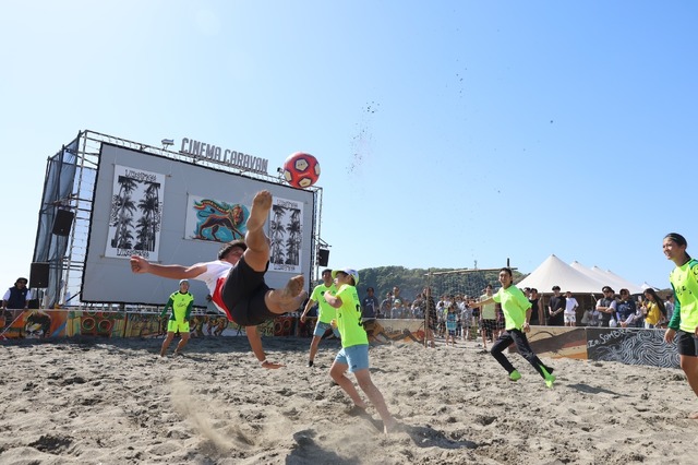 逗子海岸映画祭(c) ZUSHI BEACH FILM FESTIVAL All Rights Reserved.