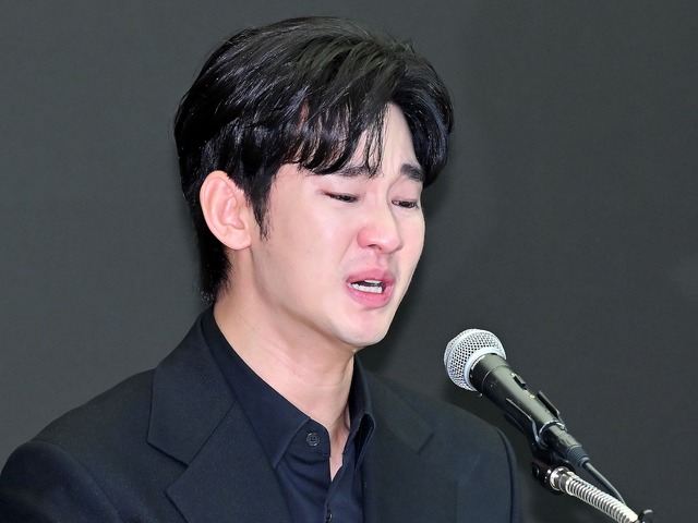 キム・スヒョンの釈明の“最大の問題”は？現役弁護士が痛烈批判「人格を分離しているんだ…」