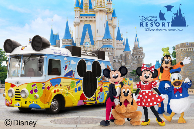 ディズニーの仲間たちがやって来る！東京ディズニーリゾートスペシャルパレード＆ダッフィーバス展示同時開催