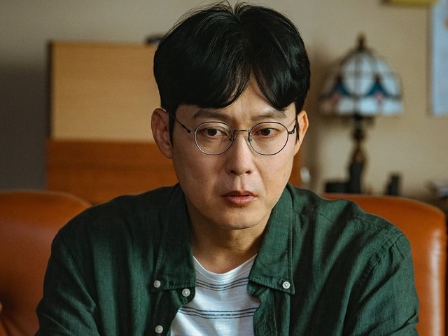 『ハイパーナイフ』俳優パク・ビョンウン、その無害な魅力に癒される…！“唯一の癒し”