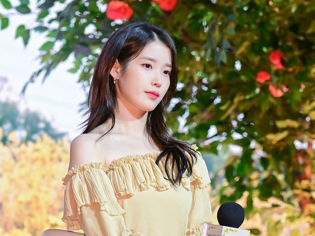 『おつかれさま』大ブームの中で甦ってきたIU＆名監督の「7年前の名作」