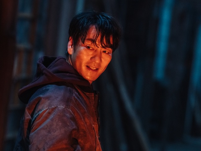 『悪縁』の狂気に満ちた“目撃男” パク・ヘス、凄まじい演技で存在感を放つ「今回も制した」