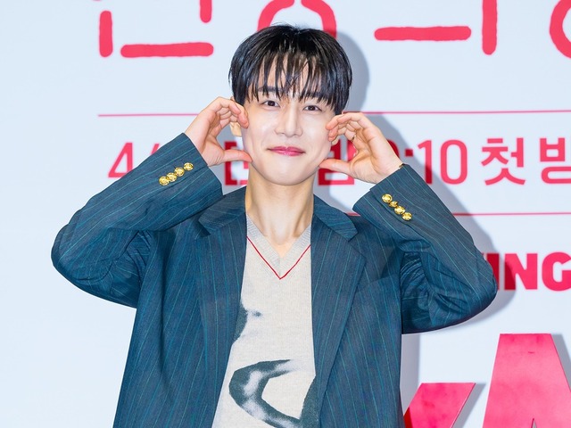 Netflix『いつかは賢いレジデント生活』出演カン・ユソクはどんな俳優？