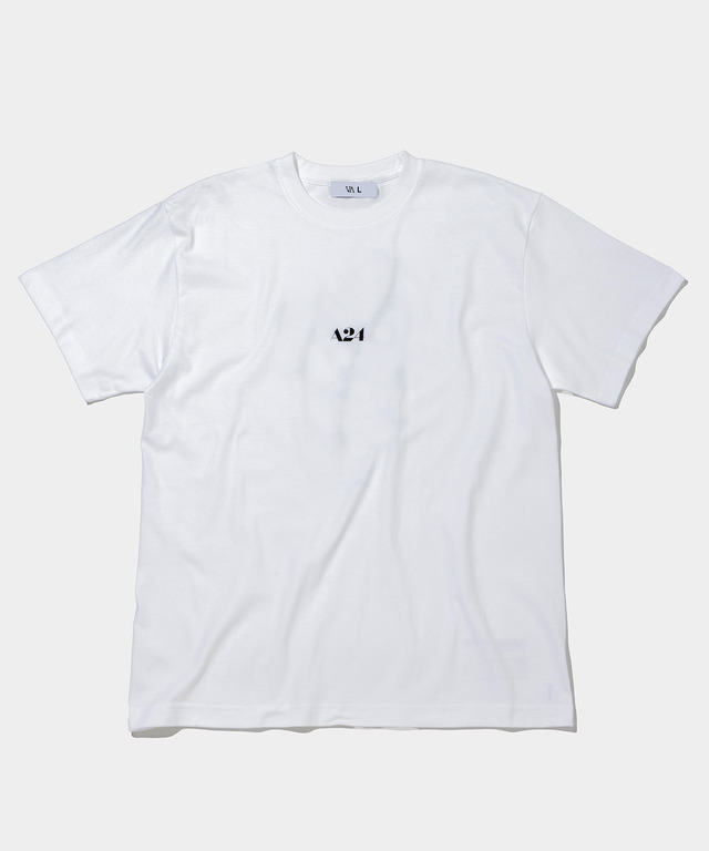 『異端者の家』© 2024 BLUEBERRY PIE LLC. All Rights Reserved.