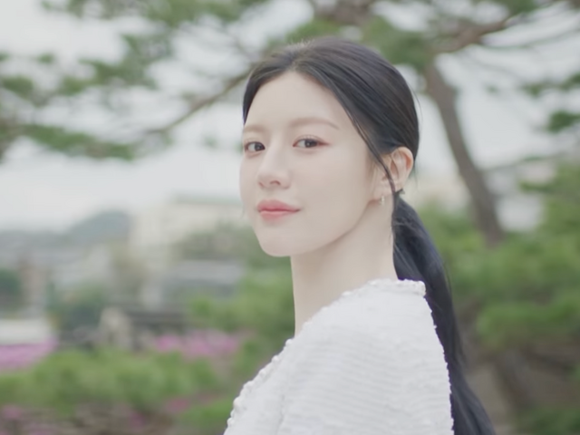 “芸能人になりきれていない” 美大生→女優になったコ・ユンジョン、普段は「すみません」が口癖？