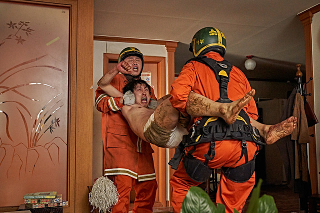 『消防士　2001年、闘いの真実』© 2024 BY4M STUDIO & ASK ROAD PICTURES & ASCENDIO All Rights Reserved.