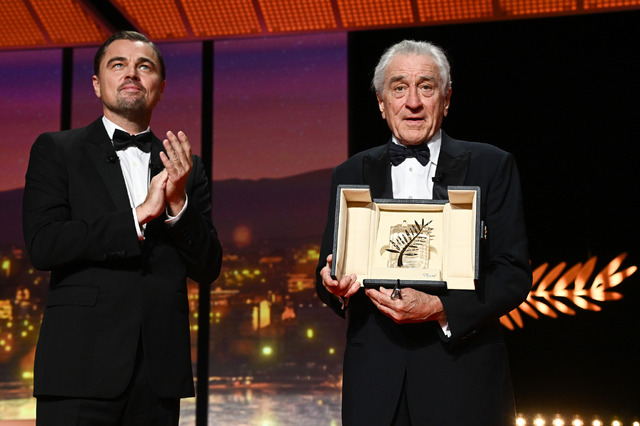 レオナルド・ディカプリオ＆ロバート・デ・ニーロ Photo by Stephane Cardinale - Corbis/Corbis via Getty Images