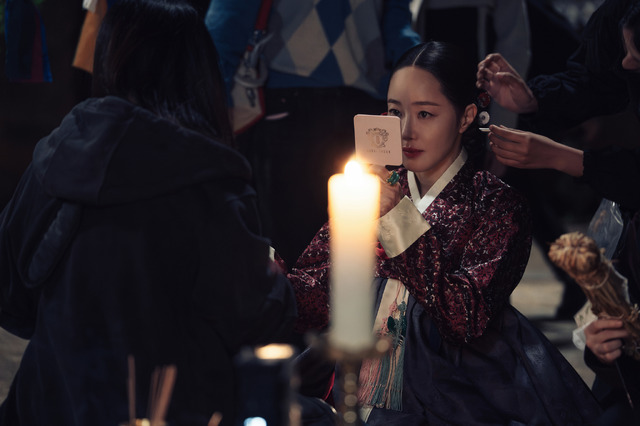 Netflixシリーズ「呑金／タングム」独占配信中　オフショット