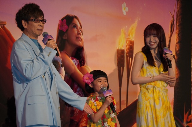 山寺宏一、永尾柚乃、MOMONA（ME:I）