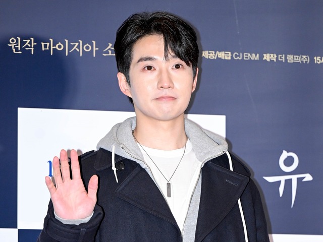 『君は天国でも美しい』リュ・ドクファンが語る現場の記憶「毎回の撮影で驚かされたキム・ヘジャ先生のまなざし」