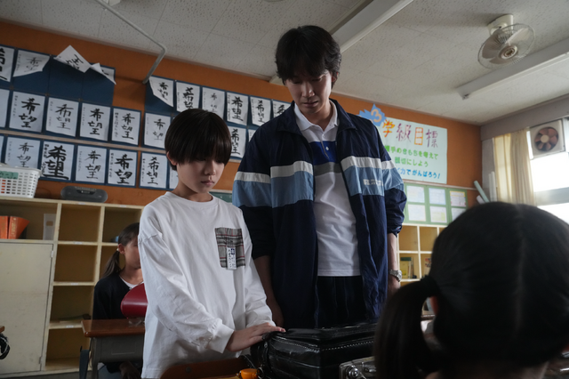 『でっちあげ　～殺人教師と呼ばれた男』©2007 福田ますみ／新潮社 ©2025「でっちあげ」製作委員会