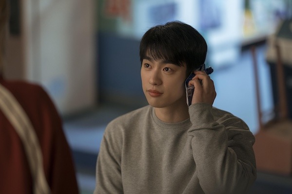 パク・ジニョン