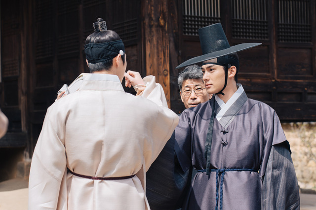 Netflixシリーズ「呑金／タングム」独占配信中　オフショット