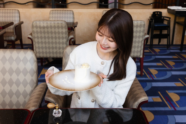 ハイピリオン・ロイヤルローズ¥4,800＜～2025年5月31日（土）＞■苺のショートケーキ■コーヒー　または　紅茶