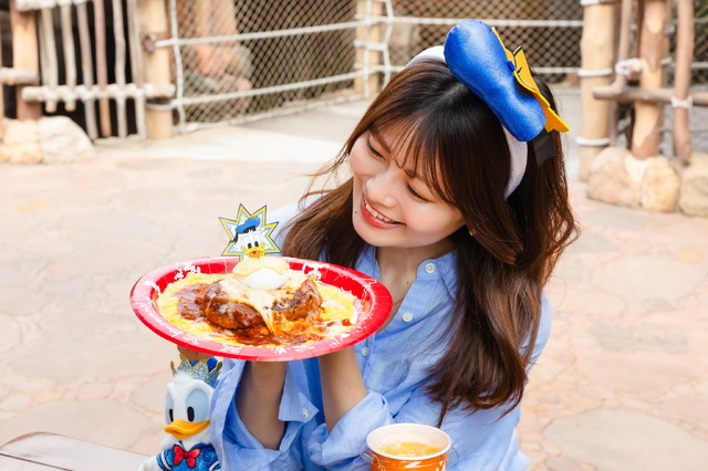 ボリューム満点のドナルドらしいオムライス！TDLグランマ・サラのキッチンのスペシャルセット