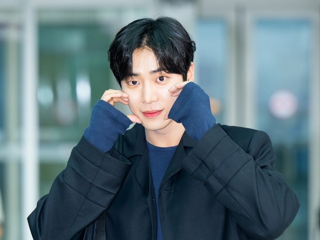 『広場』で異分子の存在感を放つチュ・ヨンウ、『ギョヌと仙女』の演技にも期待が高まる