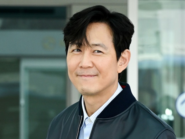 イ・ジョンジェ、『イカゲーム』の成功に酔わず語る“俳優としての信念”。その裏にあった葛藤と感謝