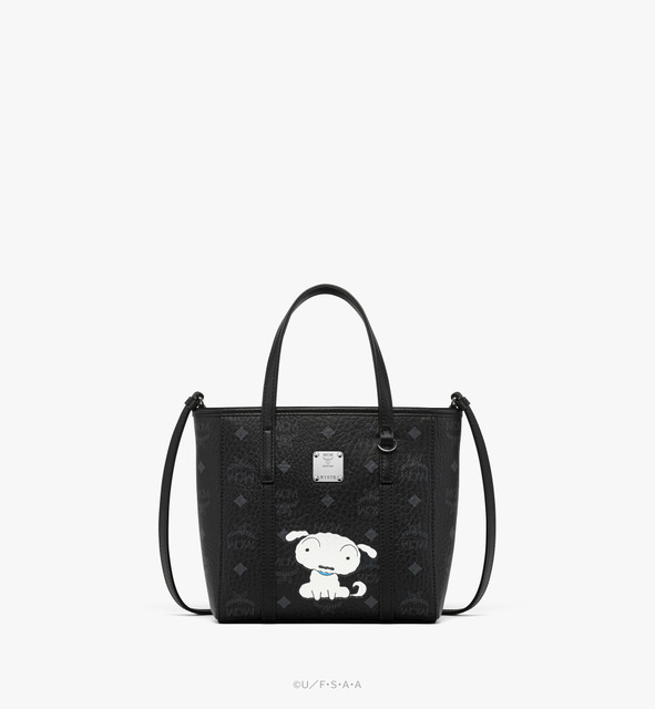 MCM×クレヨンしんちゃん「Toni トップジップショッパーバッグ」（C）Ｕ／Ｆ・Ｓ・Ａ・Ａ