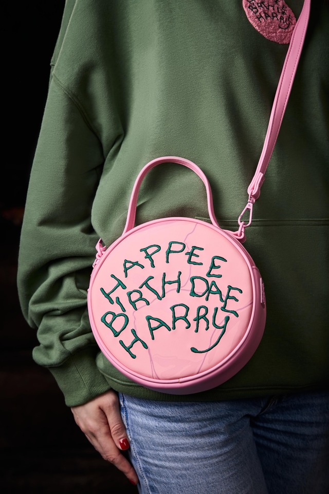 「ハリー・ポッター バースデーコレクション」ハッピーバースデー ショルダーバッグ6,500円（税込）