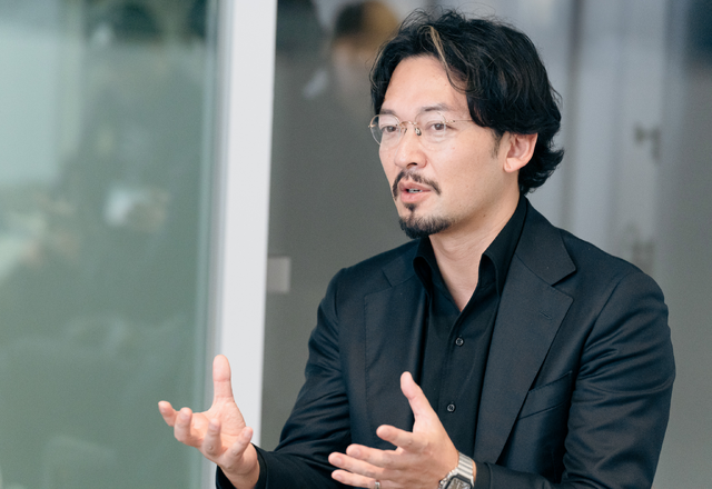 野上鉄晃監督／photo：田中舘裕介