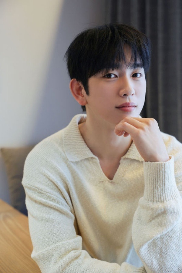 パク・ジニョン