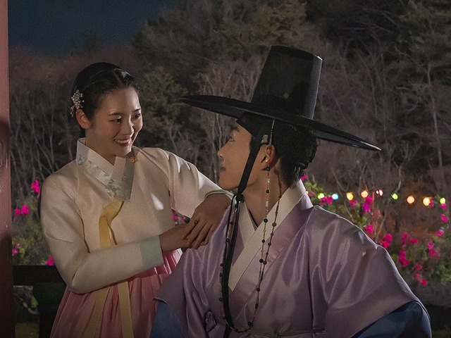 『主役の初体験、私が奪っちゃいました』ソヒョンとオク・テギョンのオフショットに胸キュン