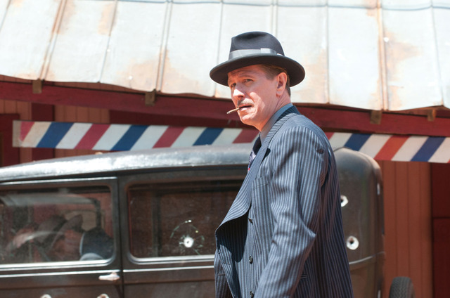 『欲望のバージニア』 -(C) OMMXI by BOOTLEG MOVIE LLC. All Rights Reserved.