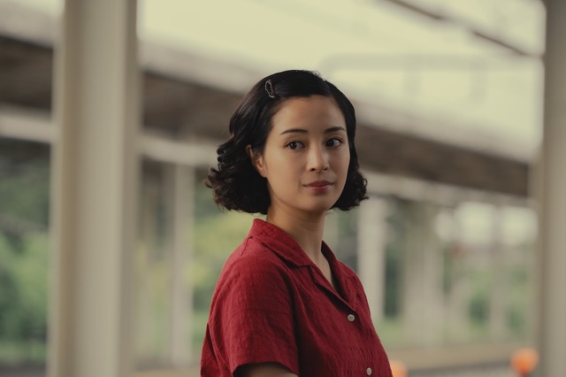 『遠い山なみの光』©2025 A Pale View of Hills Film Partners