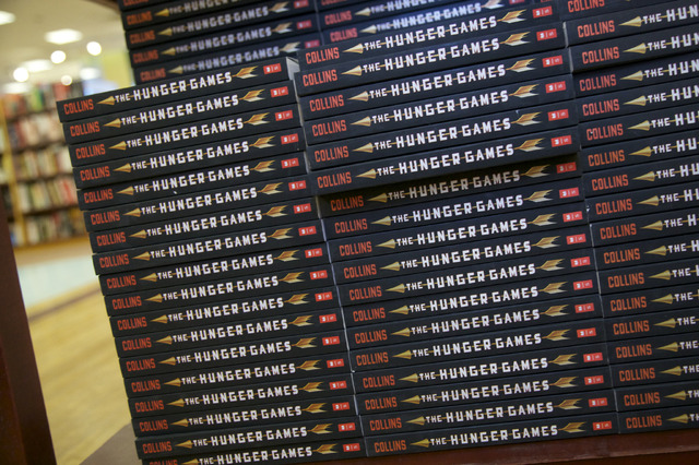 ハンガー・ゲーム 書籍 Photo by Michael Hurcomb/Corbis via Getty Images