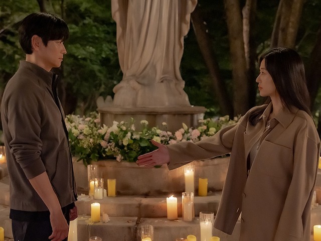 カン・ドンウォンとチョン・ジヒョン共演の『北極星』、メロとサスペンスが交錯する壮大な物語