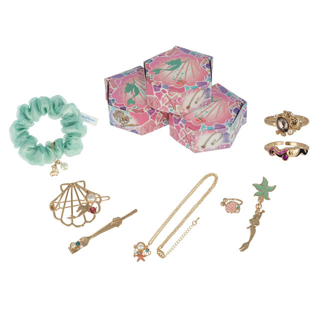 東京ディズニーシー開園24周年記念グッズは、マーメイドラグーンがテーマ