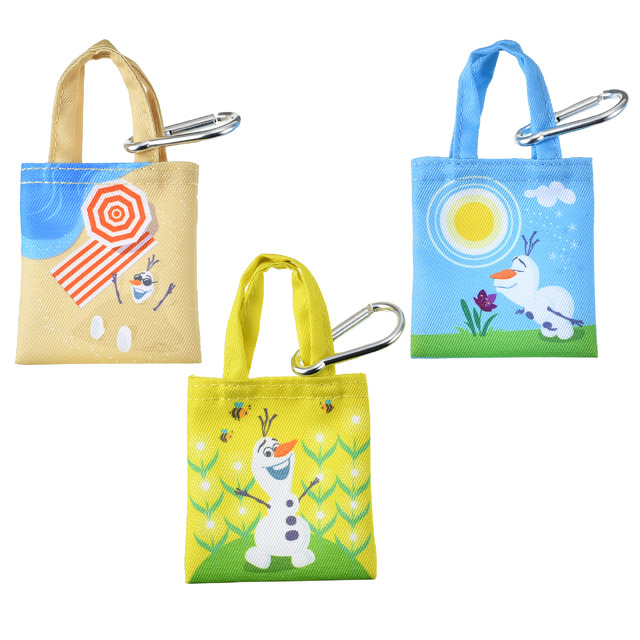 シークレットトートバッグ　各900円© Disney