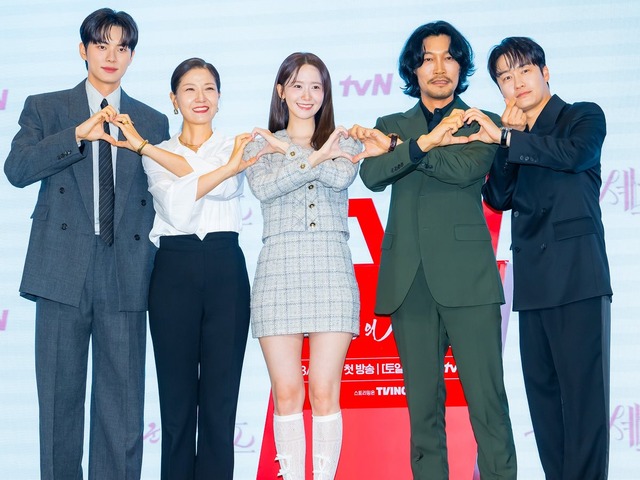 『暴君のシェフ』で物語の鍵を握るクセ者3人とは誰なのか