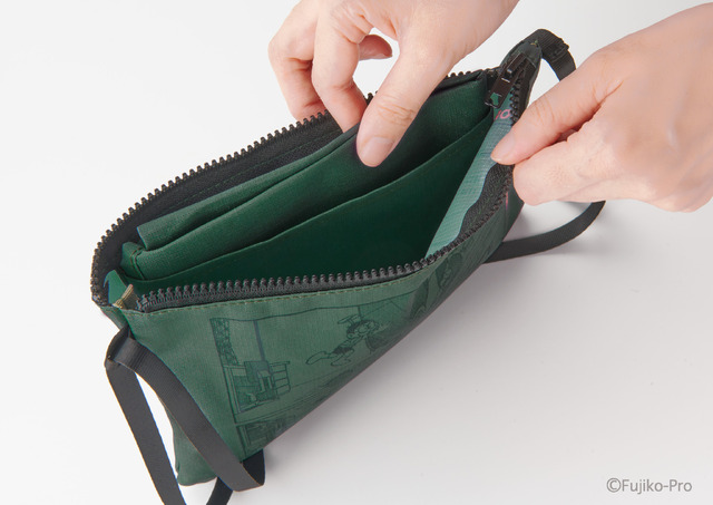 『大長編ドラえもん のび太と鉄人兵団』スペアバッグつきサコッシュ