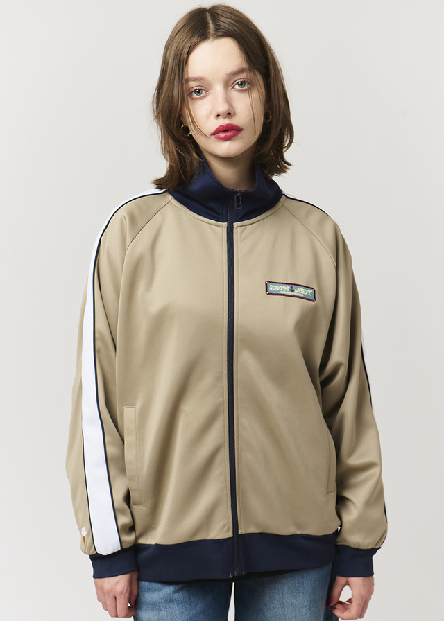 トラックジャケット ¥8,900