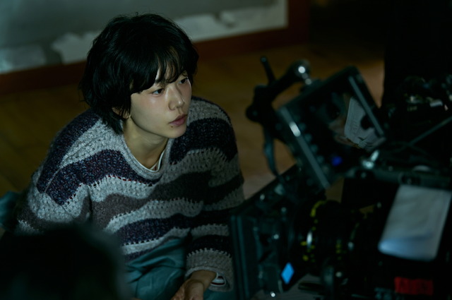 『侵蝕』© 2025 STUDIO SANTA CLAUS ENTERTAINMENT CO.,LTD. All Rights Reserved.