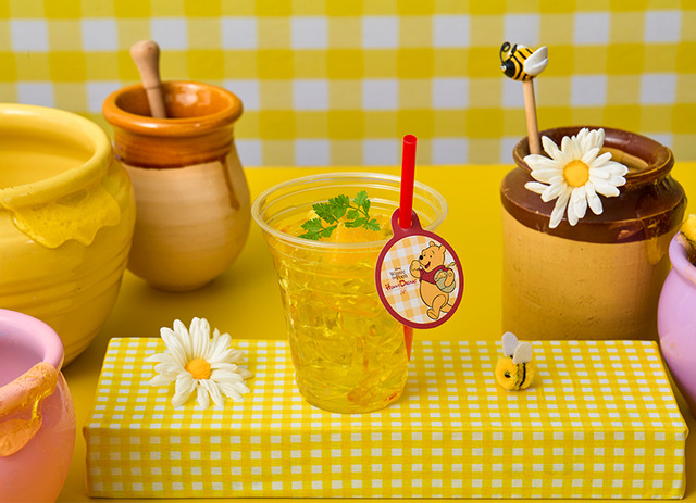 オレンジ入りレモネード（税込990円）