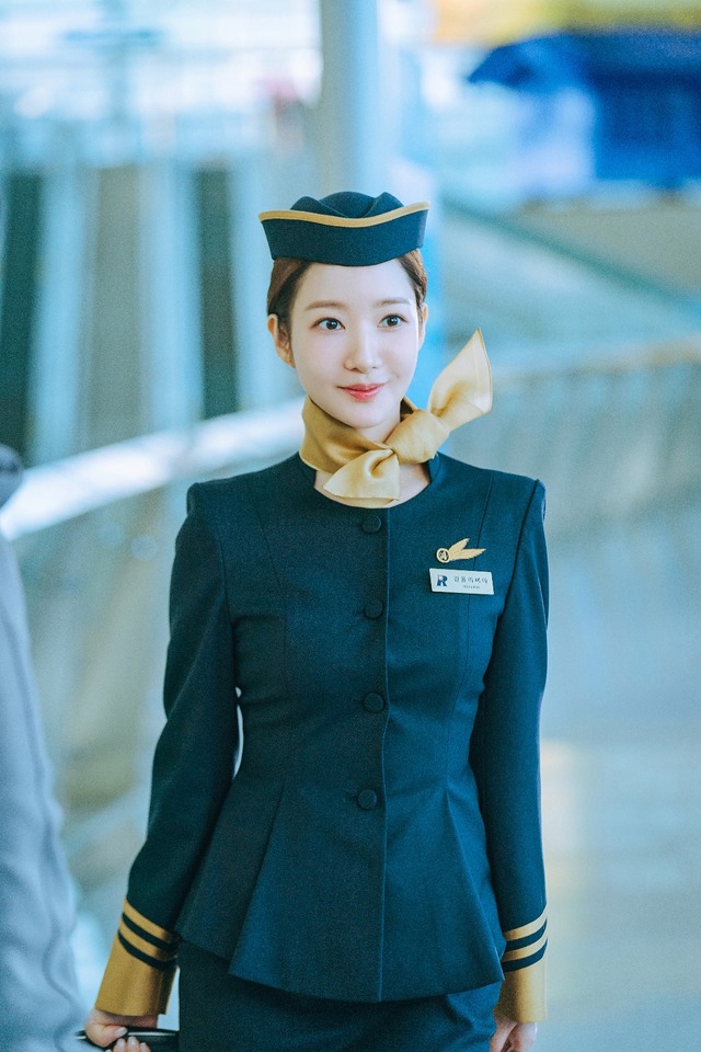 「コンフィデンスマンKR」© 2025 TME Group Co.,Ltd. All Right Reserved