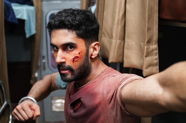 『KILL 超覚醒』　© 2024 BY DHARMA PRODUCTIONS PVT. LTD. & SIKHYA ENTERTAINMENT PVT. LTD.