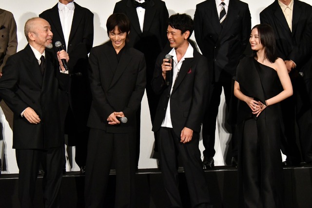 『宝島』東京プレミアイベント©真藤順丈／講談社　©2025「宝島」製作委員会