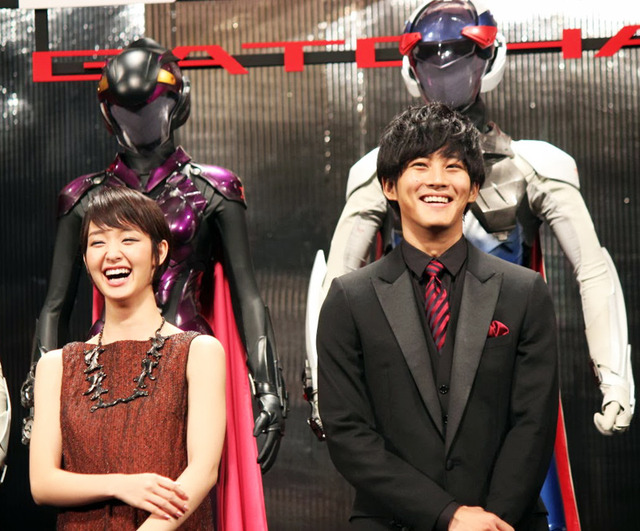 松坂桃李＆剛力彩芽／『ガッチャマン』完成披露試写会