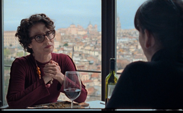 『サムシング・ハプンズ・トゥ・ミー』©UNA PRODUCCIÓN DE QUE NADIE DUERMA AIE - AVANPOST